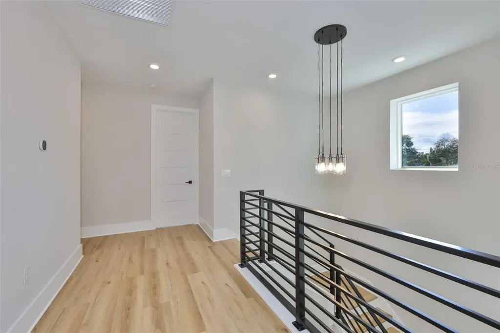 3223 W Paxton Avenue Tampa FL 33611