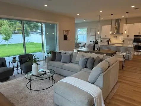 3223 W Paxton Avenue Tampa FL 33611