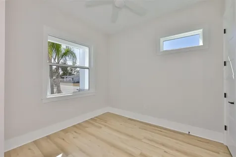 3223 W Paxton Avenue Tampa FL 33611