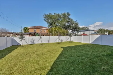 3223 W Paxton Avenue Tampa FL 33611