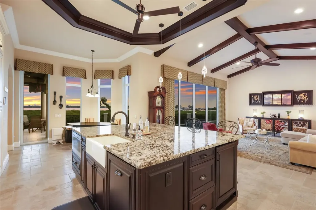 9816 2nd Terrace NW Bradenton FL 34209