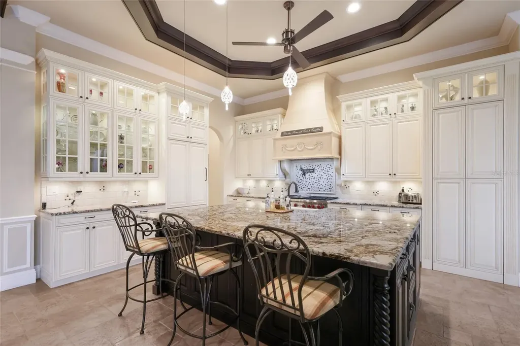 9816 2nd Terrace NW Bradenton FL 34209
