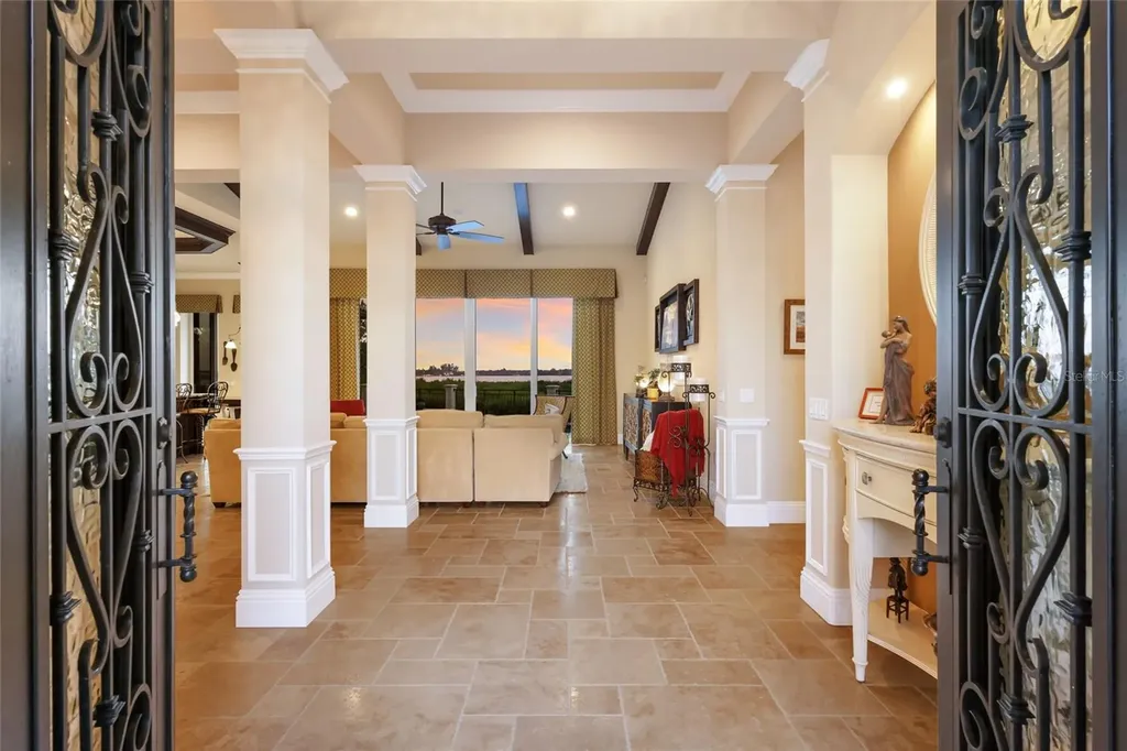 9816 2nd Terrace NW Bradenton FL 34209