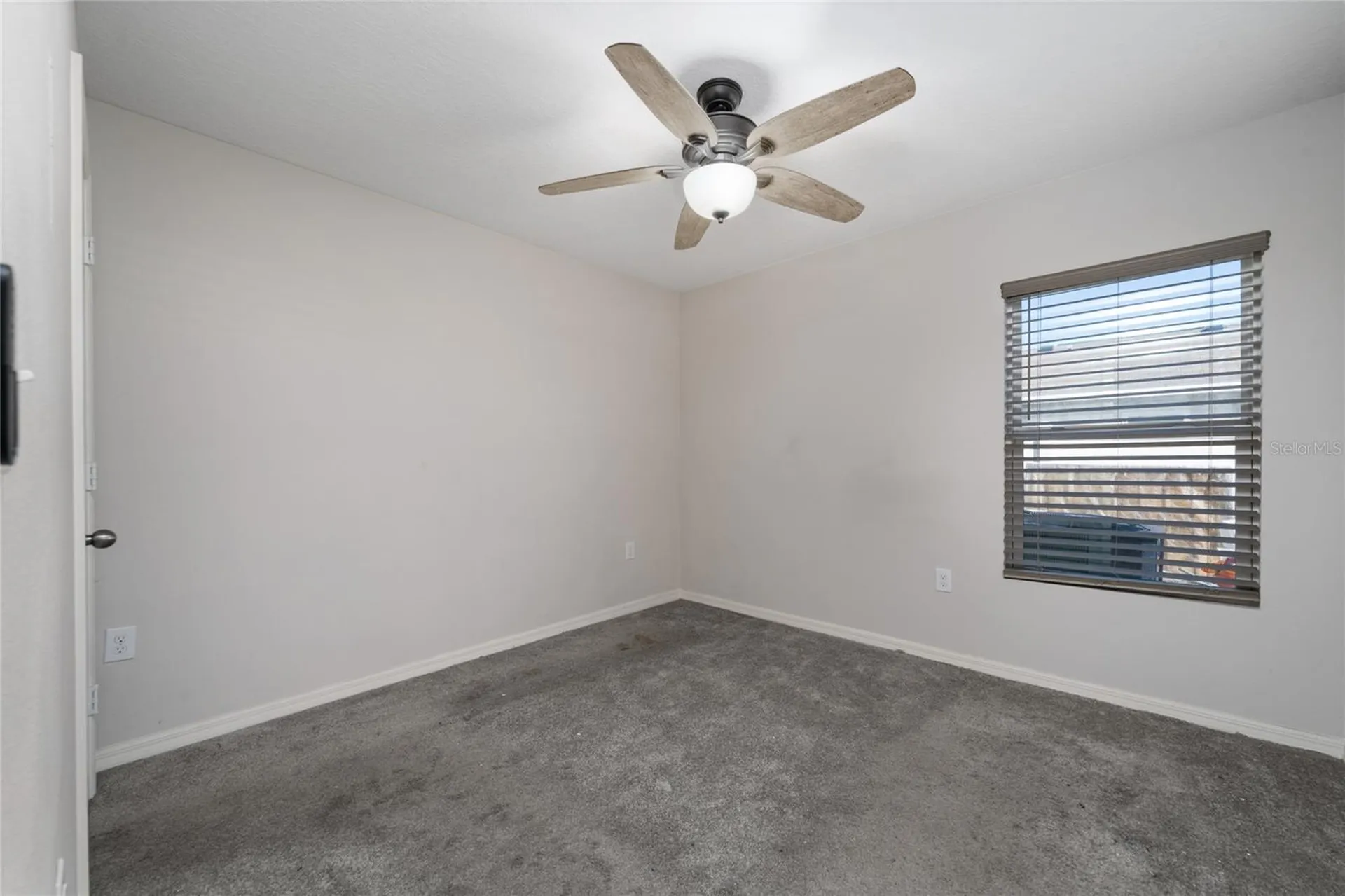 282 Fig Court Kissimmee FL 34759
