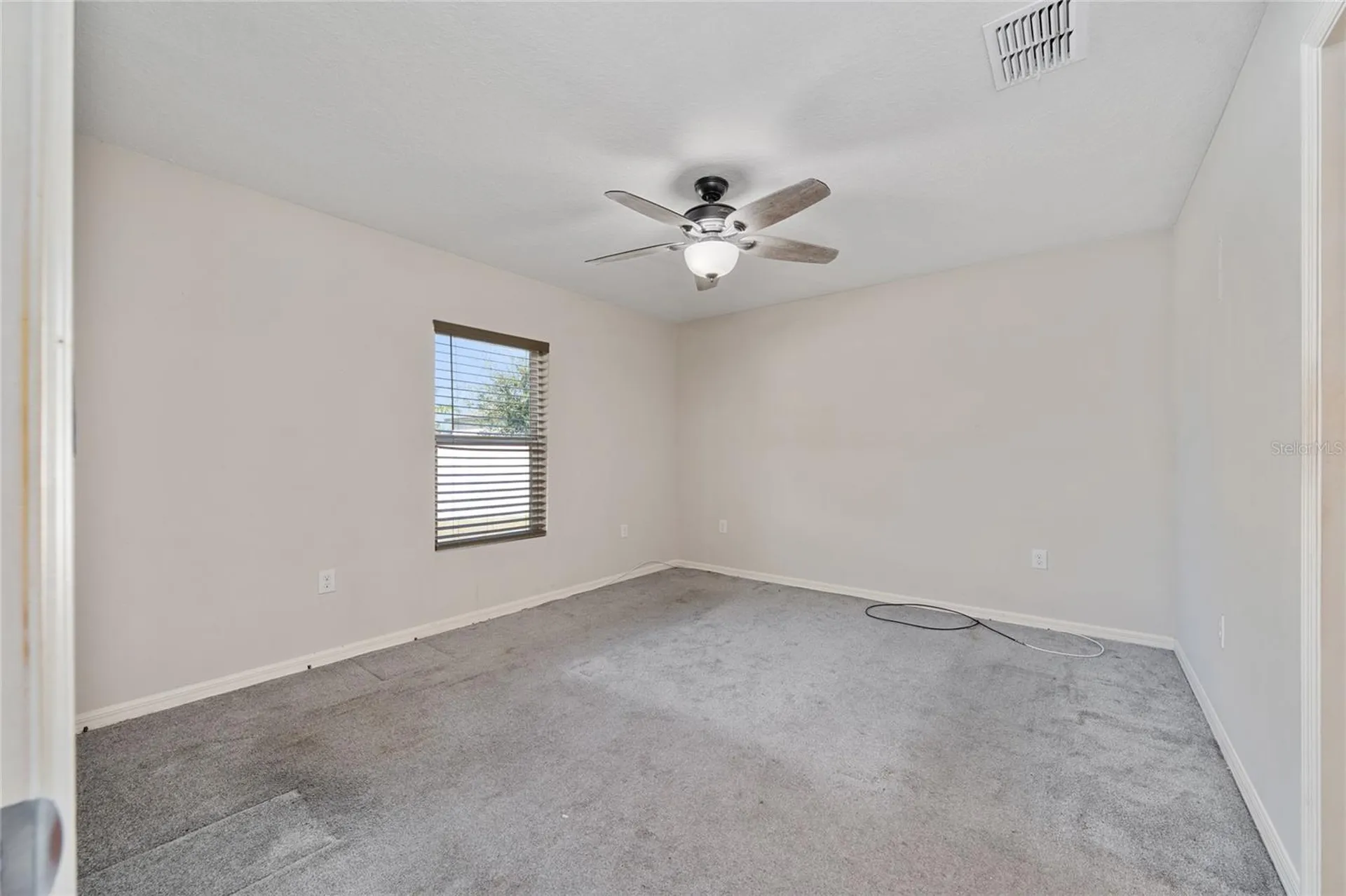 282 Fig Court Kissimmee FL 34759