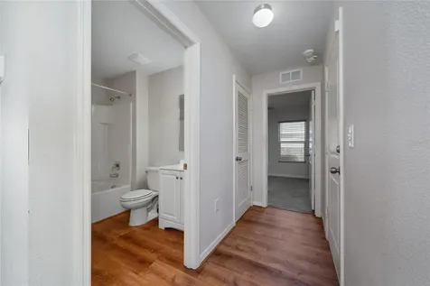 282 Fig Court Kissimmee FL 34759