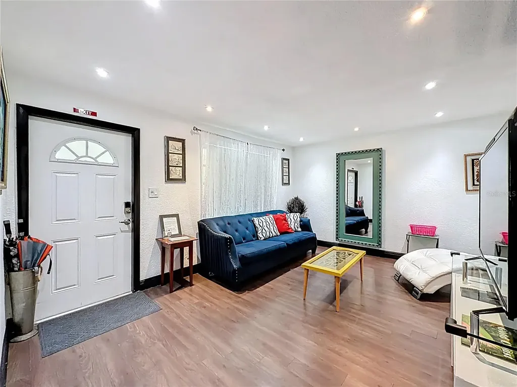 200 SW 9th Avenue Fort Lauderdale FL 33312