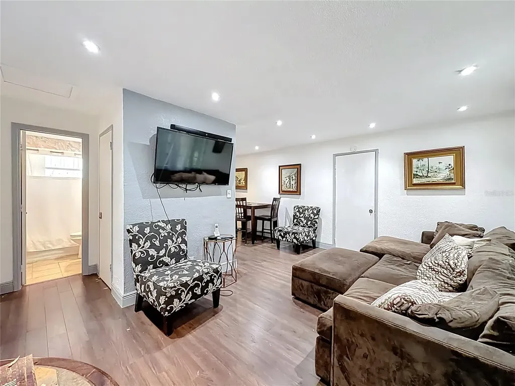 200 SW 9th Avenue Fort Lauderdale FL 33312
