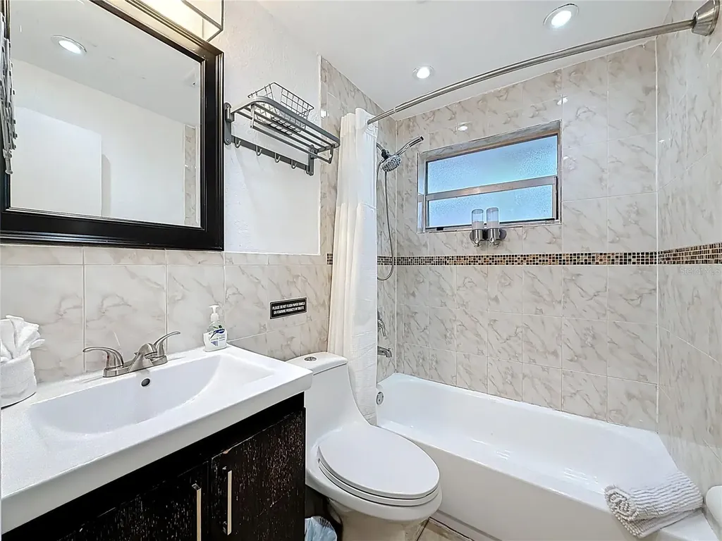 200 SW 9th Avenue Fort Lauderdale FL 33312