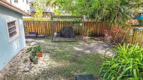 200 SW 9th Avenue Fort Lauderdale FL 33312