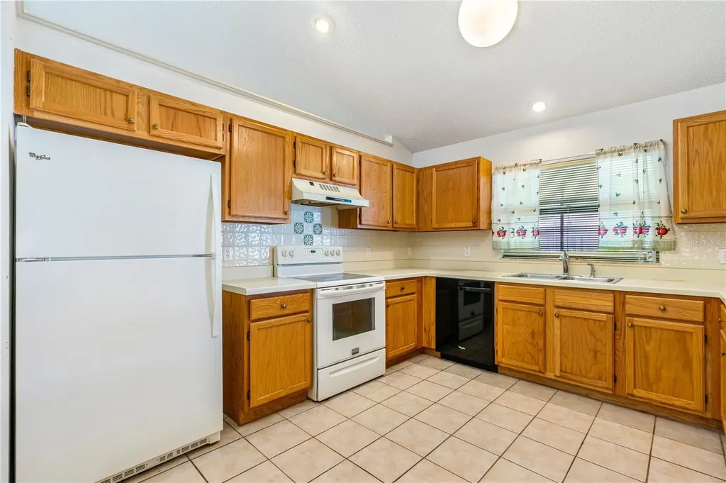 1392 Surrey Park Drive Port Orange FL 32128