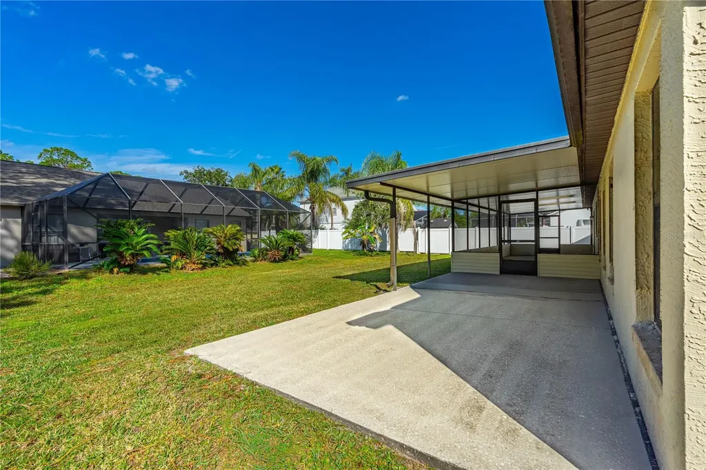 1392 Surrey Park Drive Port Orange FL 32128