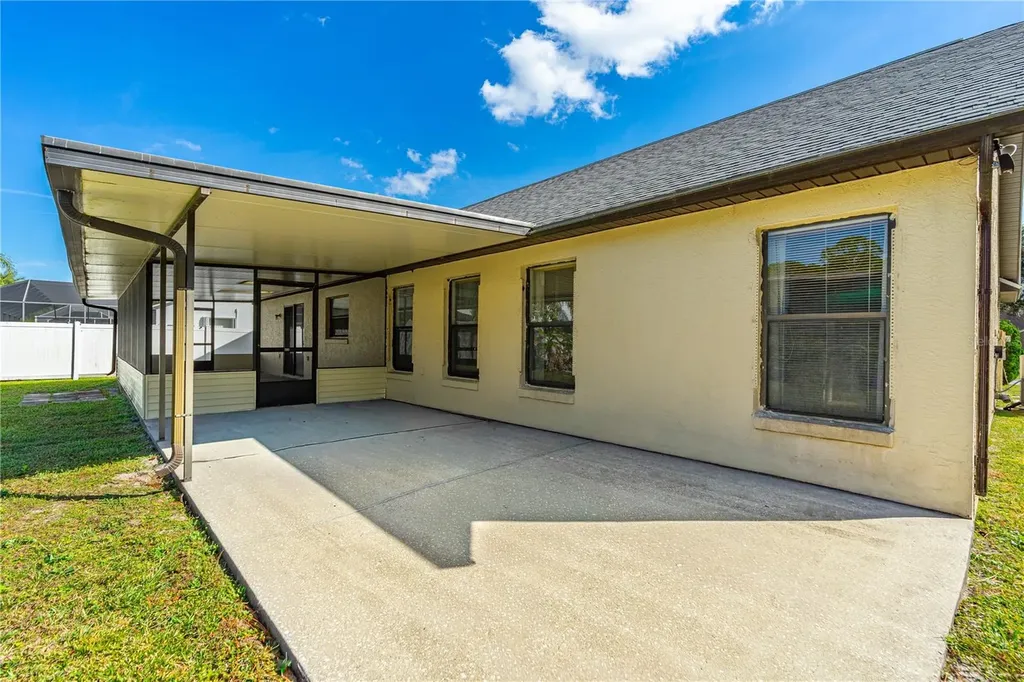 1392 Surrey Park Drive Port Orange FL 32128