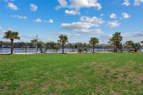 610 Luzon Avenue Tampa FL 33606