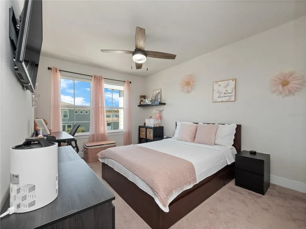 11018 Leafshore Loop Orlando FL 32829