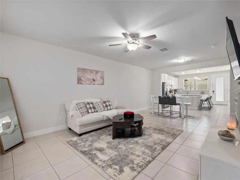 11018 Leafshore Loop Orlando FL 32829