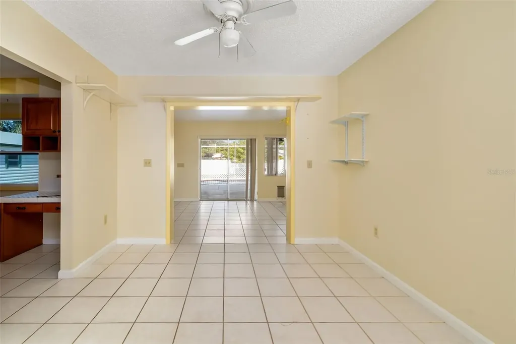 803 Plum Tree Lane Sarasota FL 34243