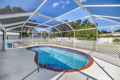 803 Plum Tree Lane Sarasota FL 34243