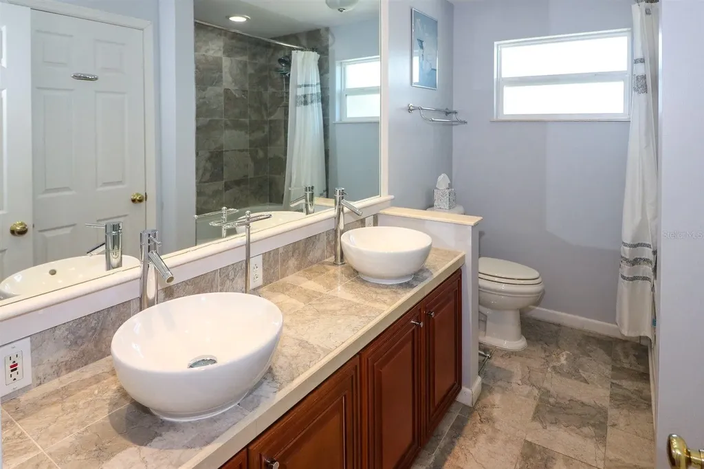 22191 New Rochelle Avenue Port Charlotte FL 33952