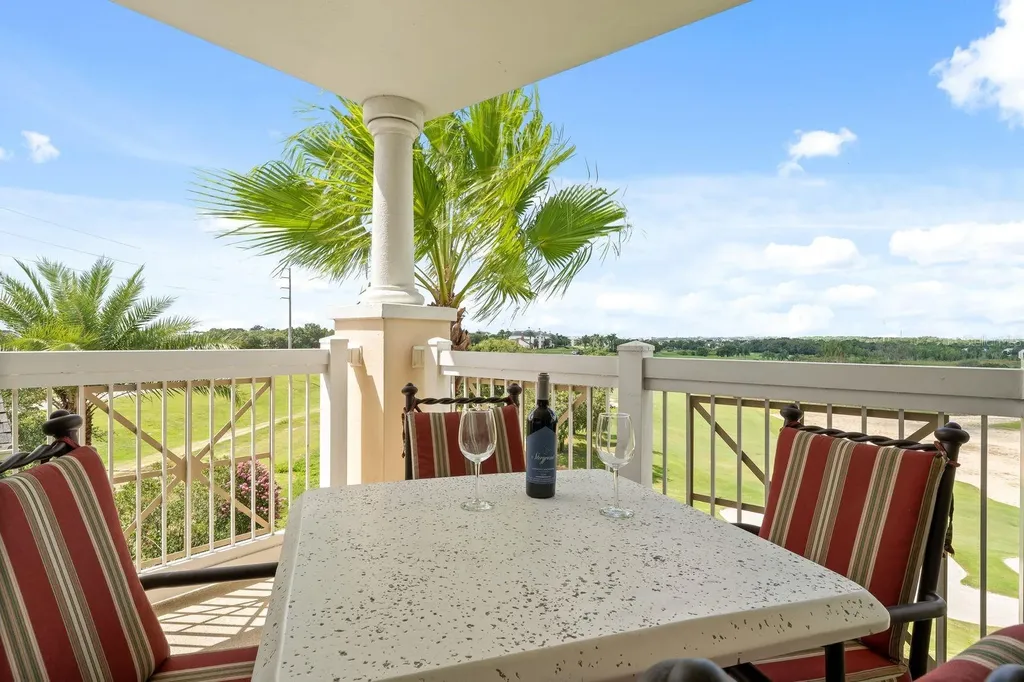 1370 Centre Court Ridge Drive Reunion FL 34747