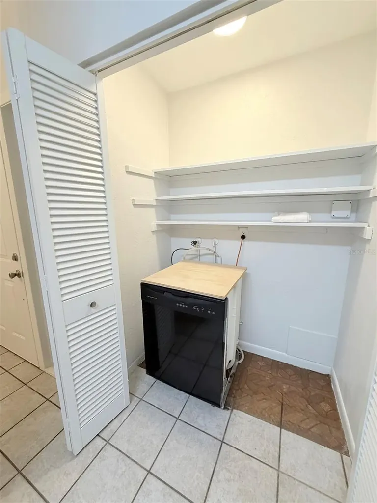 7401 21st Street N St Petersburg FL 33702