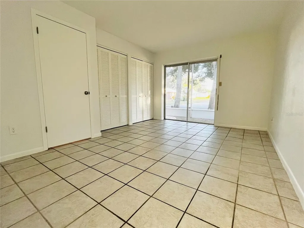 7401 21st Street N St Petersburg FL 33702