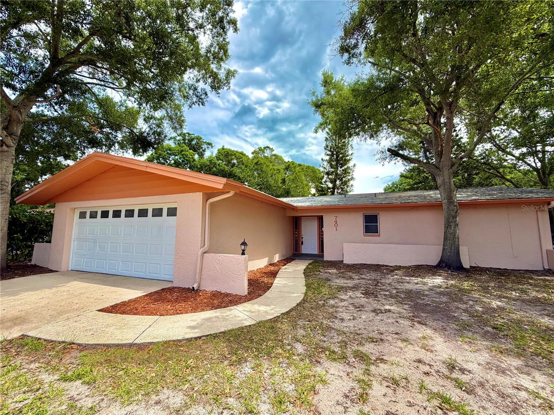7401 21st Street N St Petersburg FL 33702