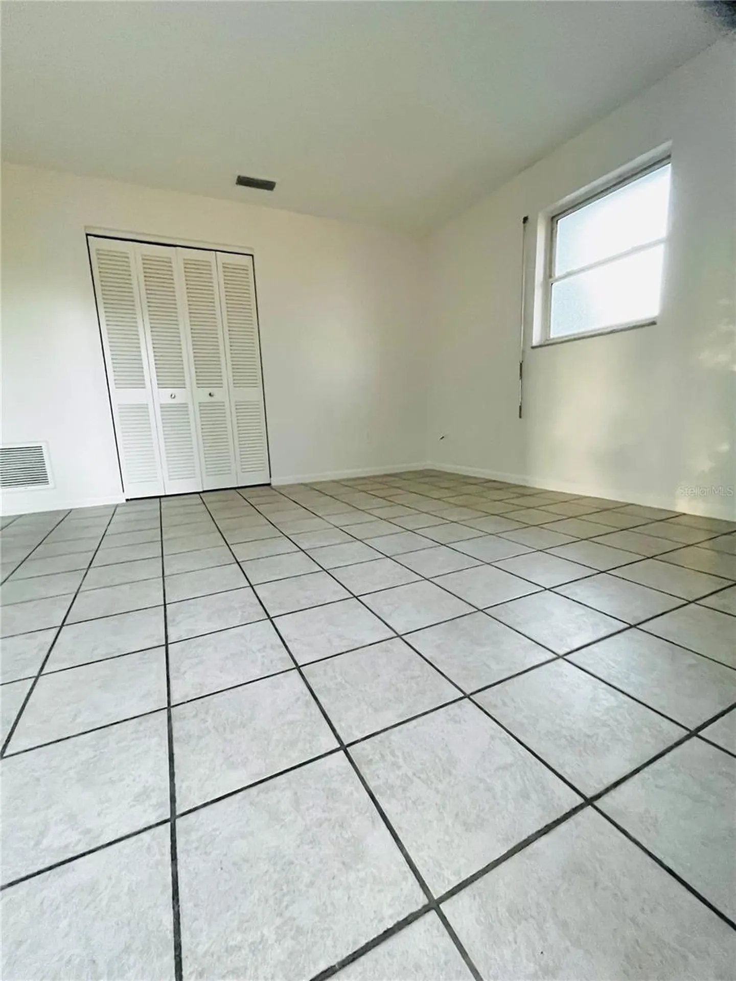 7401 21st Street N St Petersburg FL 33702