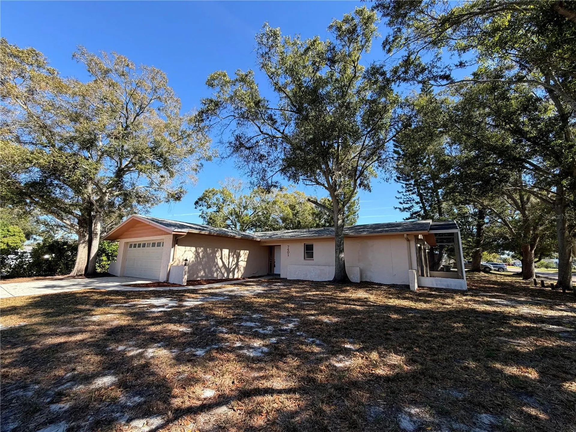7401 21st Street N St Petersburg FL 33702