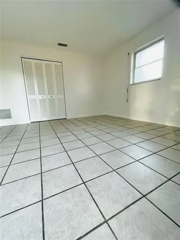 7401 21st Street N St Petersburg FL 33702