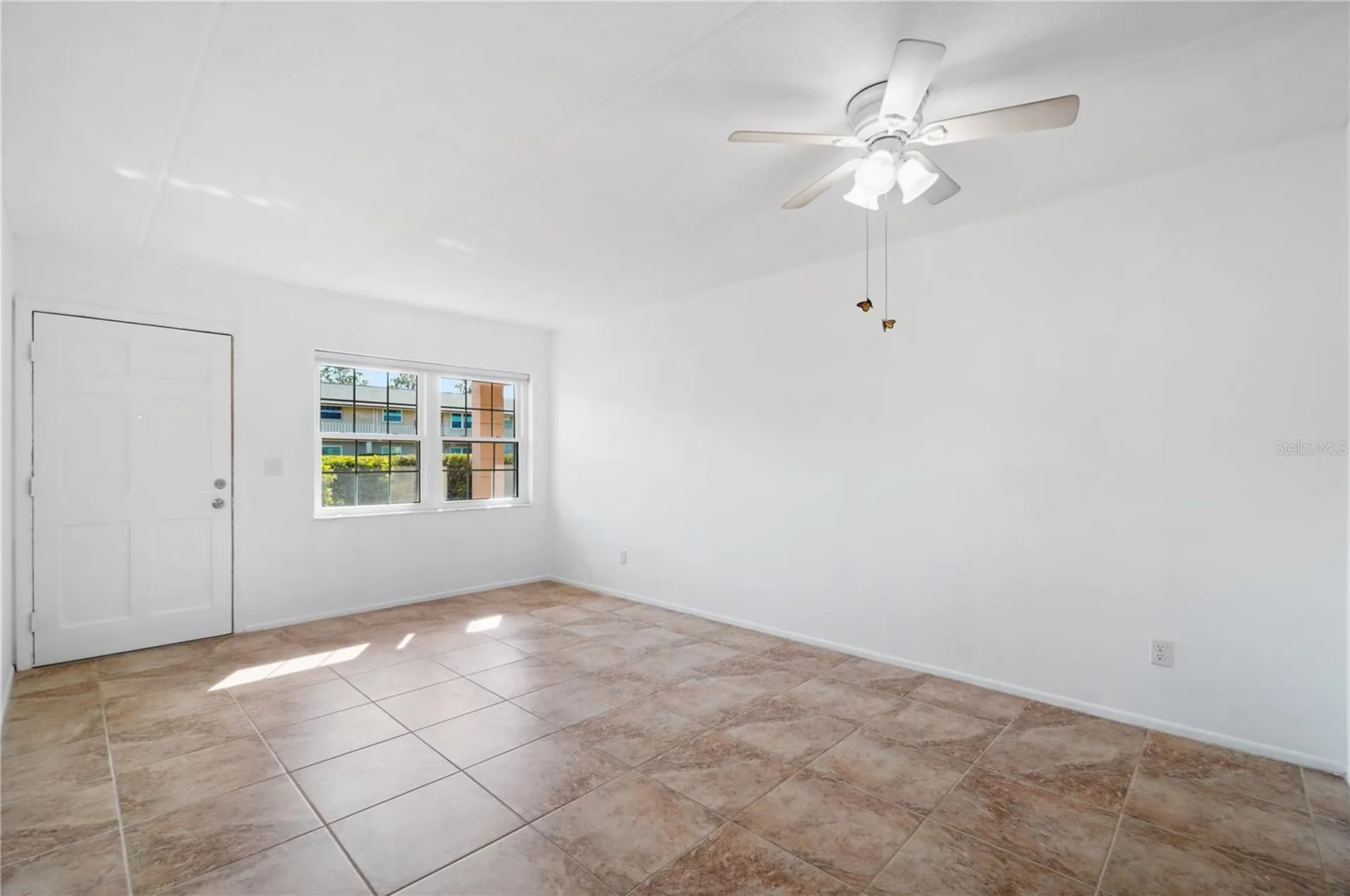 1100 E Caroline Street Tavares FL 32778