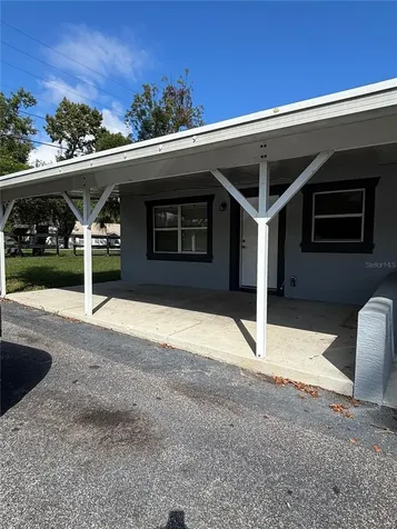 822A S Lone Oak Drive Leesburg FL 34748