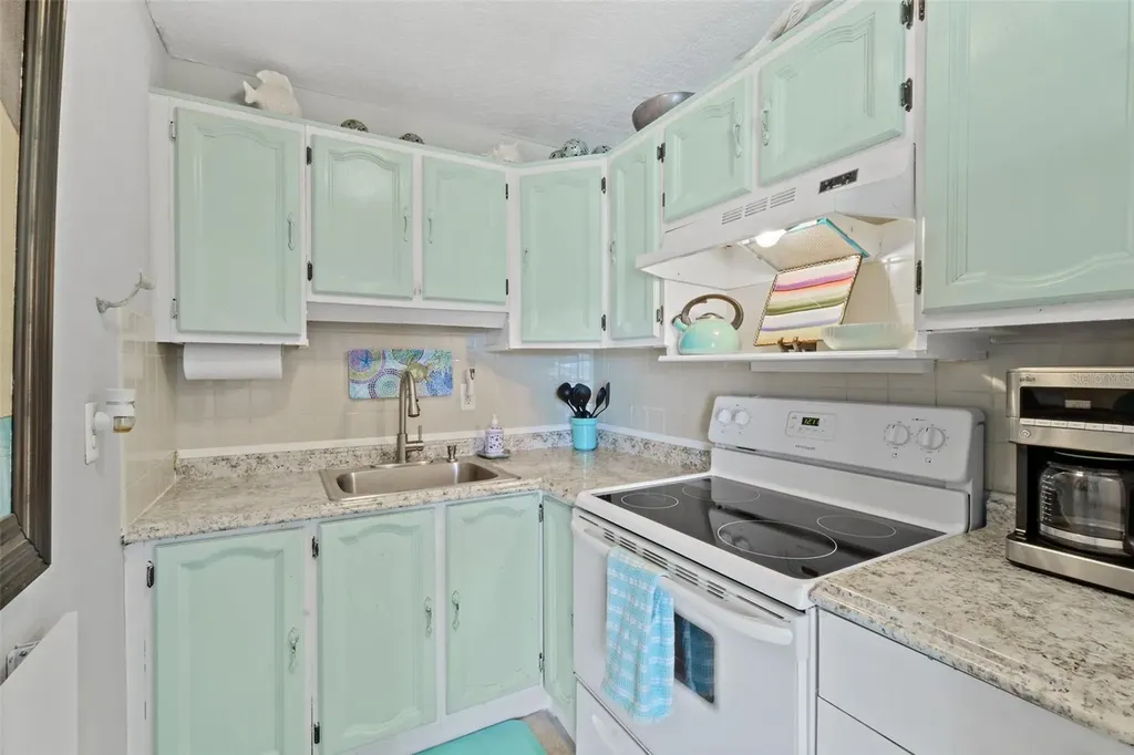 425 Harrison Avenue Cape Canaveral FL 32920