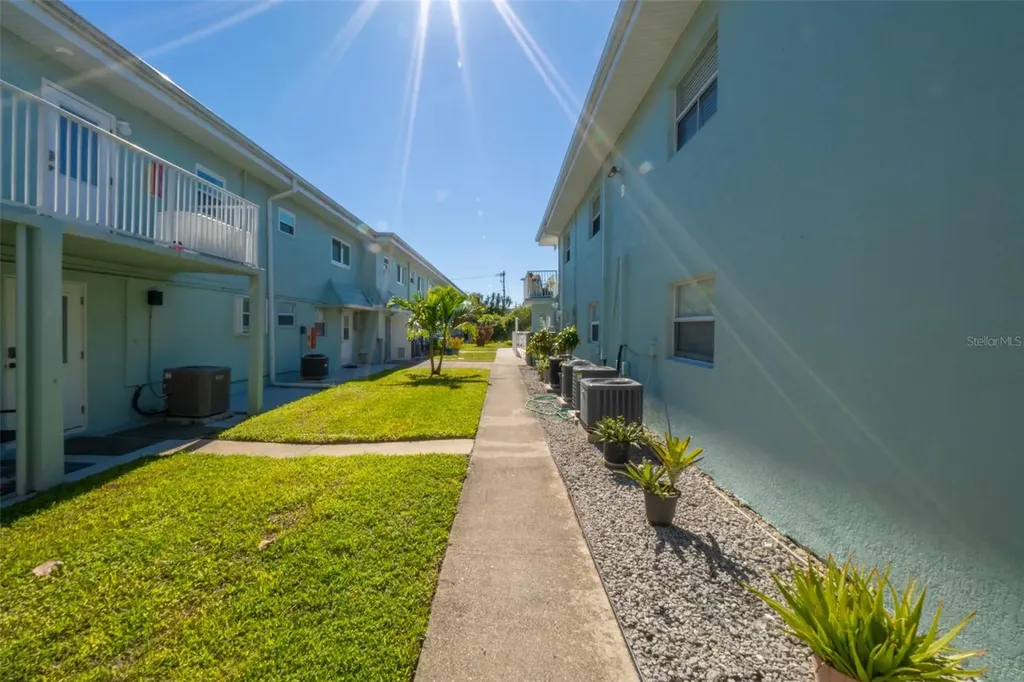 425 Harrison Avenue Cape Canaveral FL 32920