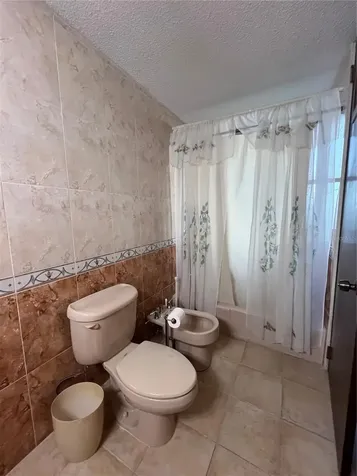 4745 Isla Verde Avenue Carolina PR 00979
