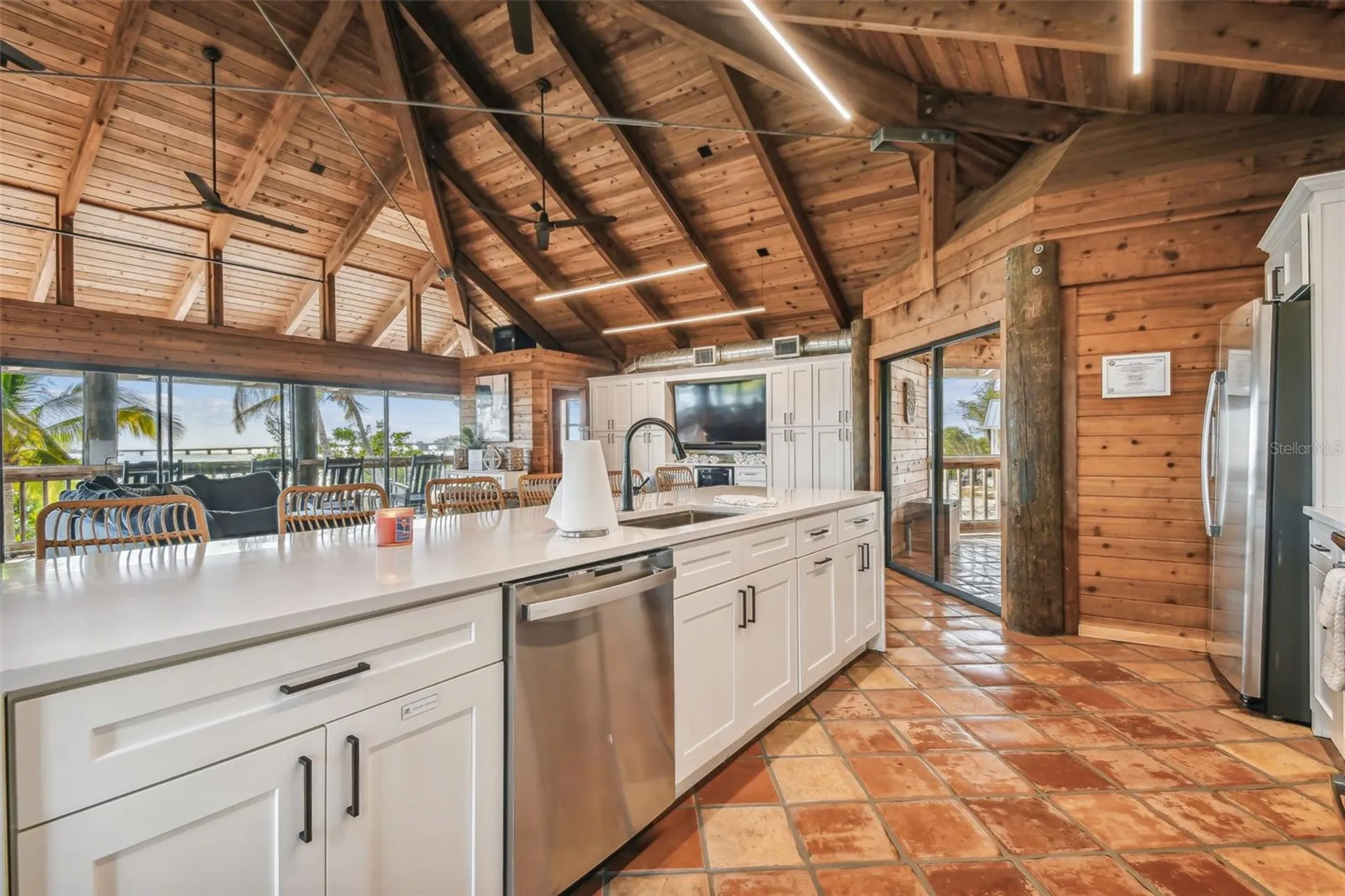 7147 La Lenaire Drive Longboat Key FL 34228