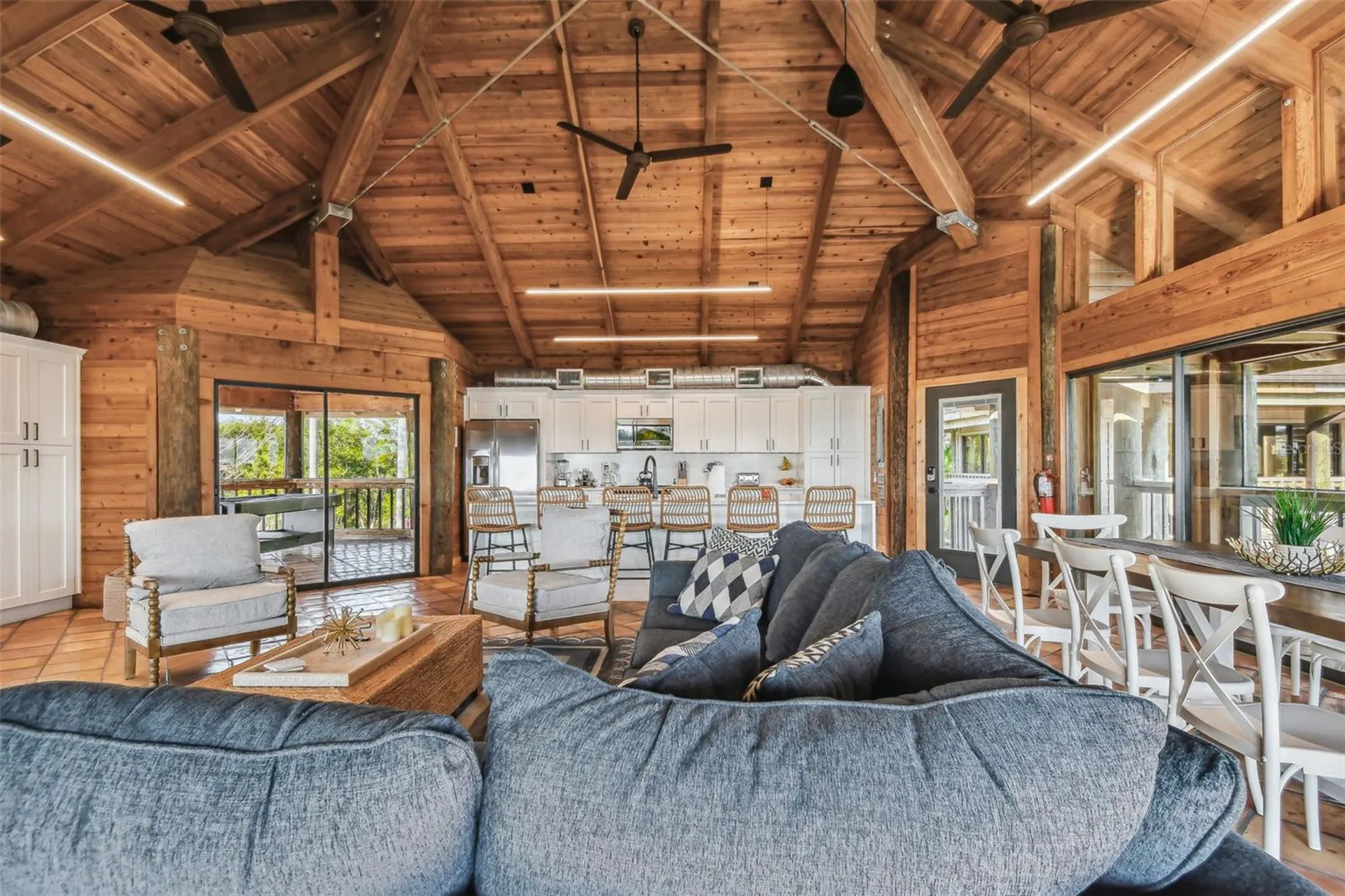 7147 La Lenaire Drive Longboat Key FL 34228