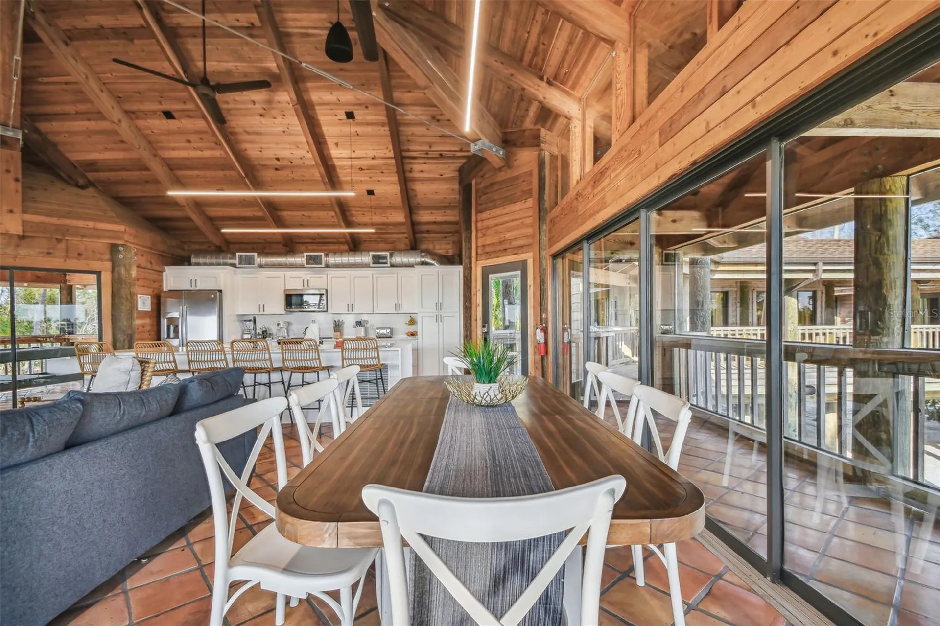 7147 La Lenaire Drive Longboat Key FL 34228