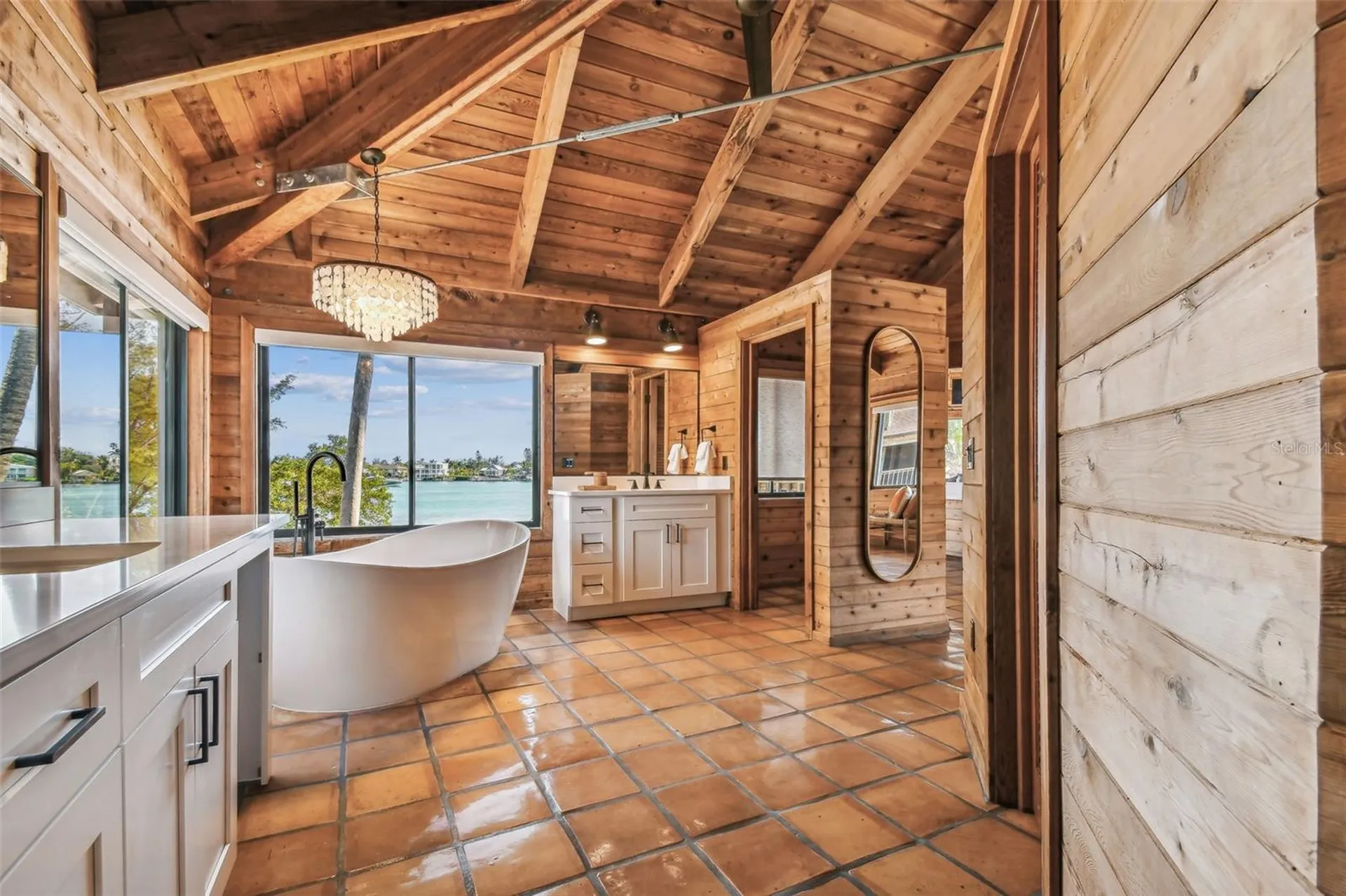 7147 La Lenaire Drive Longboat Key FL 34228