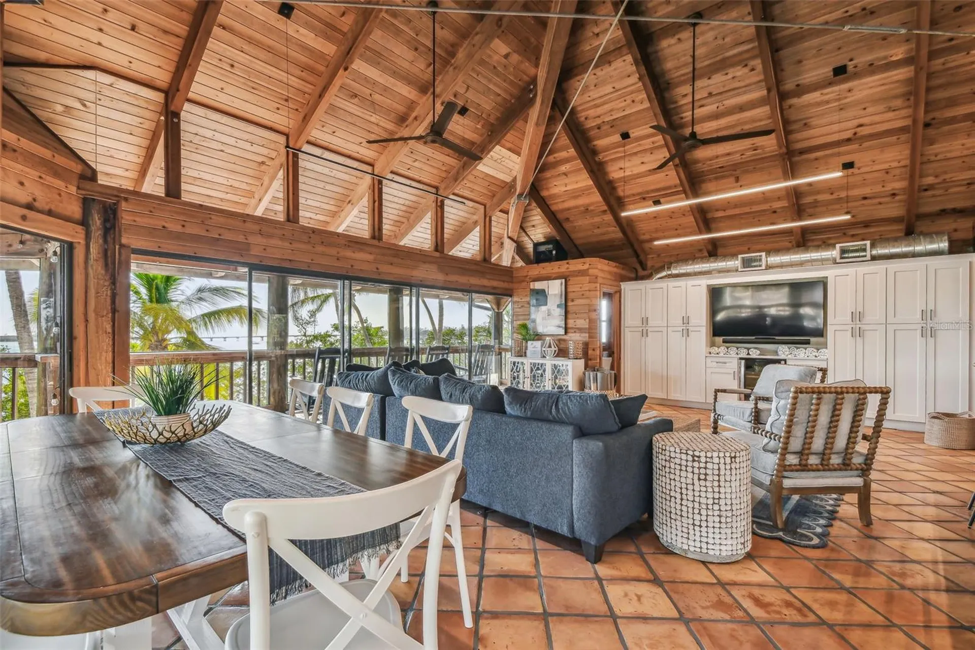 7147 La Lenaire Drive Longboat Key FL 34228