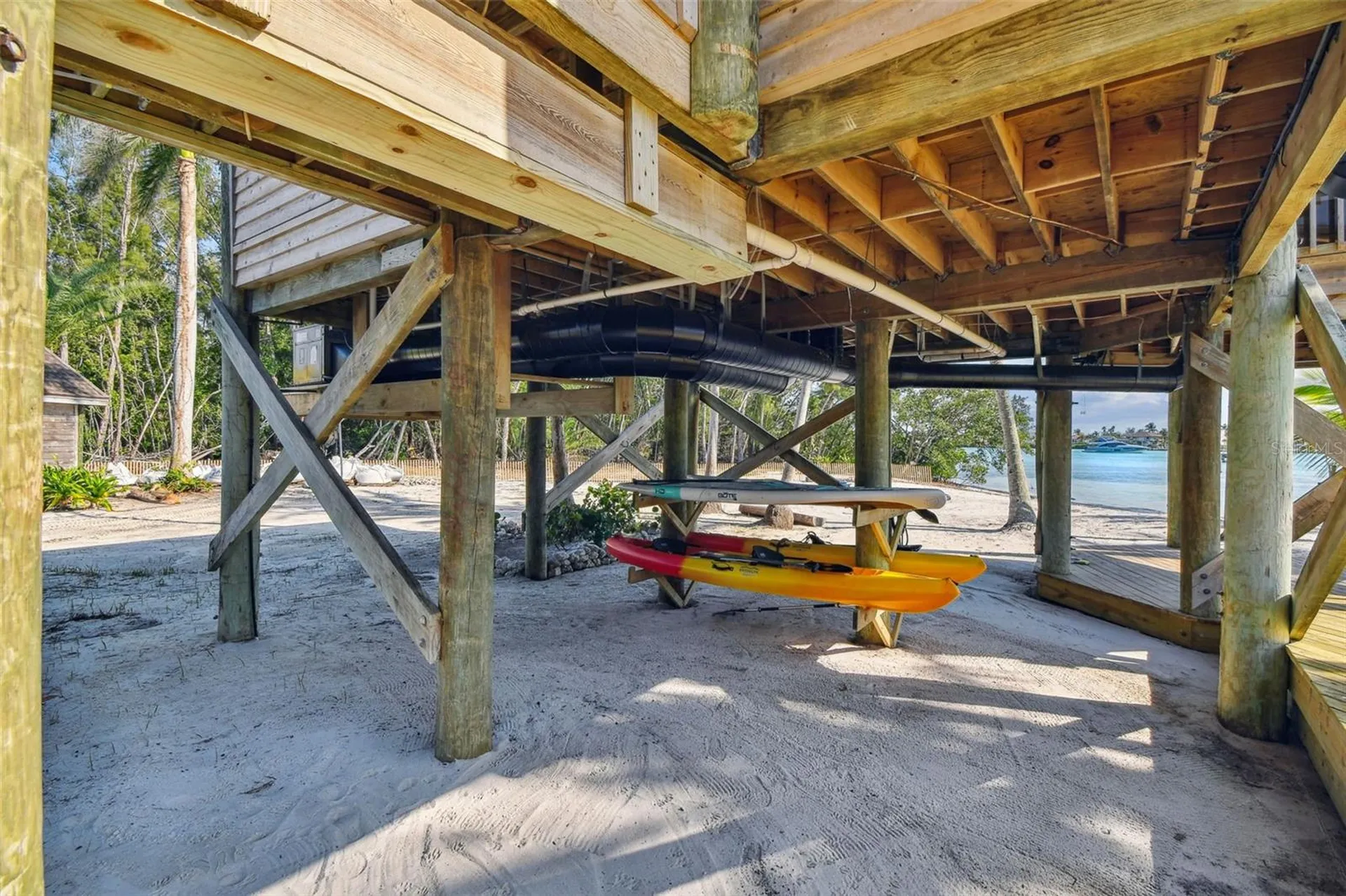 7147 La Lenaire Drive Longboat Key FL 34228