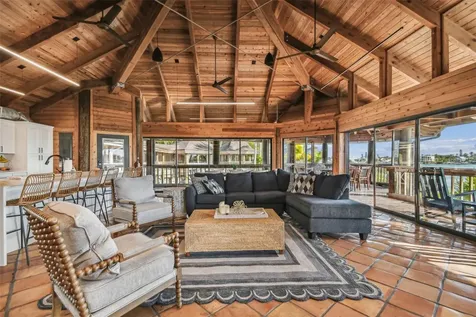 7147 La Lenaire Drive Longboat Key FL 34228
