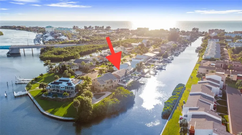 328 6th Avenue Indian Rocks Beach FL 33785