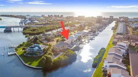 328 6th Avenue Indian Rocks Beach FL 33785