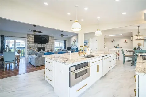 328 6th Avenue Indian Rocks Beach FL 33785