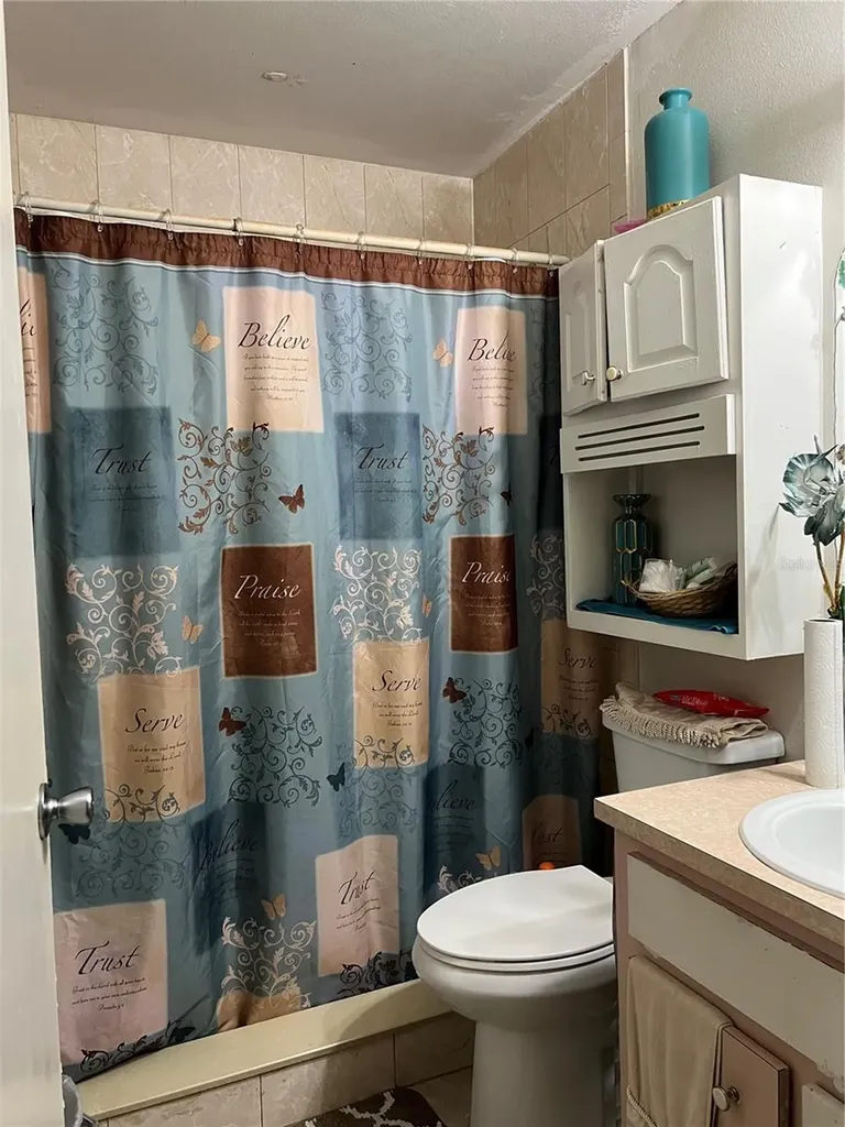 39431 Lincoln Avenue Zephyrhills FL 33542