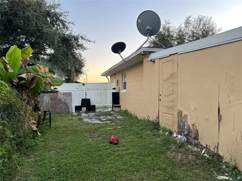39431 Lincoln Avenue Zephyrhills FL 33542