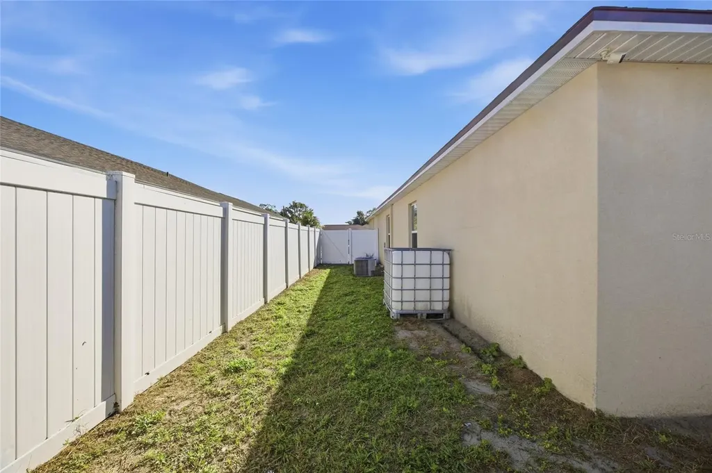 1085 Brenton Manor Drive Winter Haven FL 33881