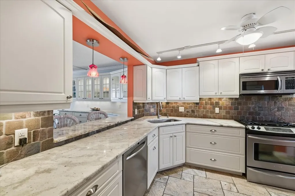 6060 Shore Boulevard S Gulfport FL 33707