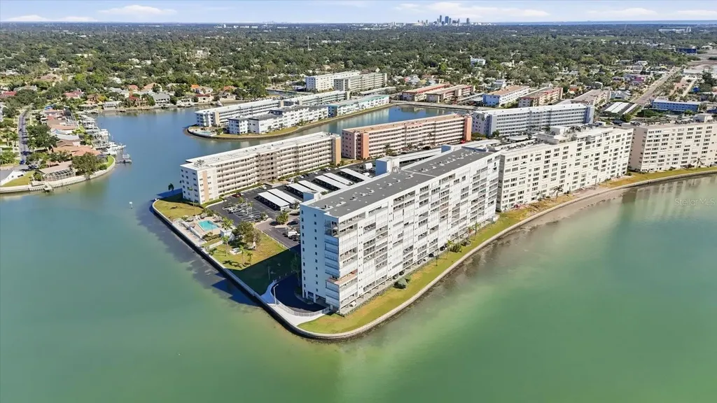 6060 Shore Boulevard S Gulfport FL 33707